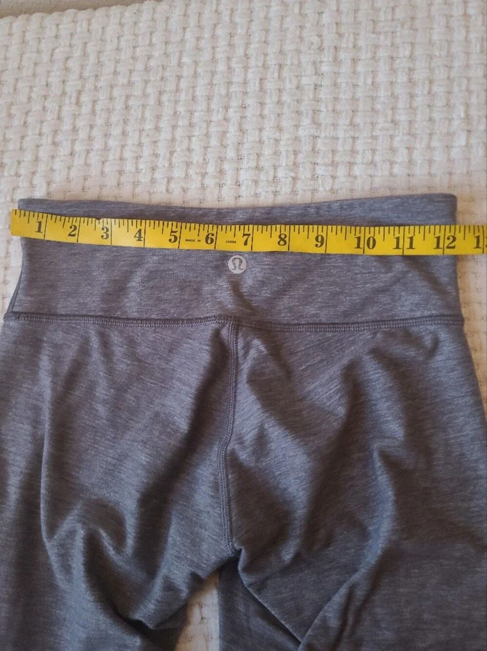Lululemon Gray Active Leggings Size 4